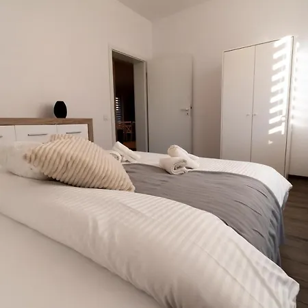 The Nook - Only 15 Mins To Poiana Brasov Apartment